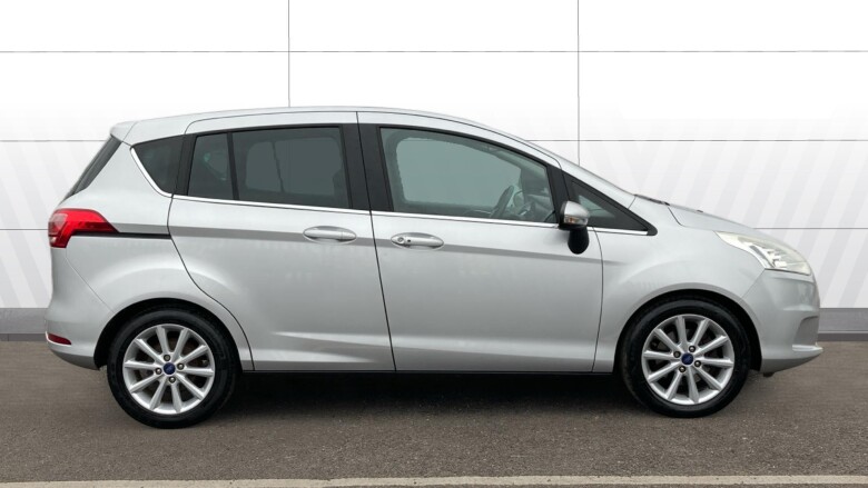 Ford B-MAX 1.0 EcoBoost 125 Titanium Navigator 5dr Petrol Hatchback